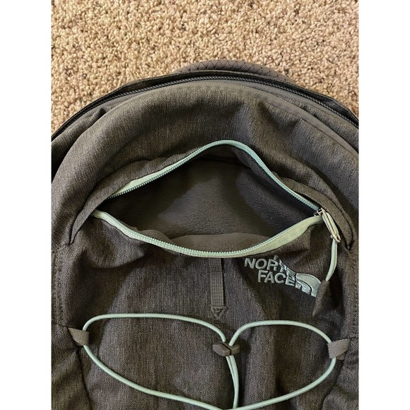 SOLD***The North Face Women's Borealis School Lapt Bkpk, Ash Gray/ Aqua Tint - Picture 9 of 11